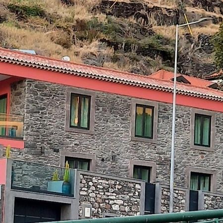 Chale Esmeralda - Charming Studios In Calheta Beach 外观 照片