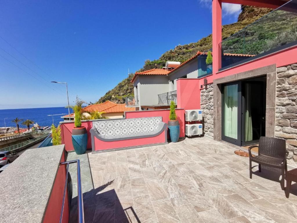 Chale Esmeralda - Charming Studios In Calheta Beach 外观 照片